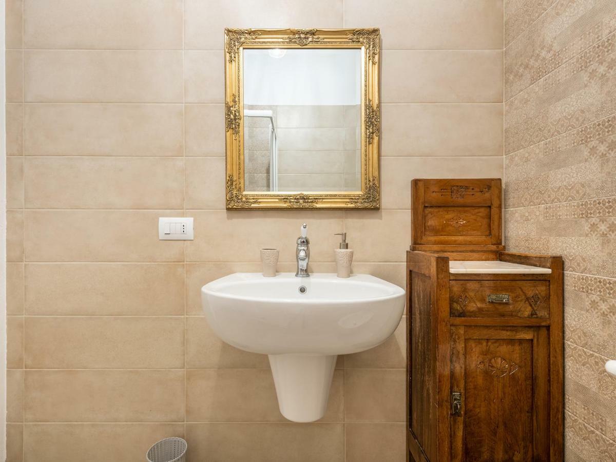Casa Bear Apartment กาญารี ภายนอก รูปภาพ
